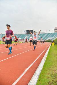 BIB: 4718
                            <button type="button" onclick="openModal(5988186)" class="btn btn-primary btn-sm float-right btn-popup" data-toggle="modal" data-target=".modal-high-quality">
                        <i class="fas fa-shopping-cart"></i> Add to Cart
                    </button>
                                            <button type="button" onclick="isThisMe(5988186, true)" class="btn btn-success btn-sm float-right btn-popup btn-isme hidden" data-toggle="tooltip" data-placement="bottom" title="นี่คือรูปของคุณใช่ไหม คลิกที่นี่เพื่อเอาเข้าอัลบั้ม">
                        <i class="fas fa-plus"></i> Add to album
                    </button>
                    <button type="button" onclick="isThisMe(5988186, false)" class="btn btn-warning btn-sm float-right btn-popup btn-isnotme hidden">
                        <i class="fas fa-ban"></i> Remove from album
                    </button>