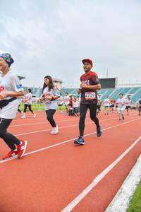 BIB: 4739
                            <button type="button" onclick="openModal(5987021)" class="btn btn-primary btn-sm float-right btn-popup" data-toggle="modal" data-target=".modal-high-quality">
                        <i class="fas fa-shopping-cart"></i> Add to Cart
                    </button>
                                            <button type="button" onclick="isThisMe(5987021, true)" class="btn btn-success btn-sm float-right btn-popup btn-isme hidden" data-toggle="tooltip" data-placement="bottom" title="นี่คือรูปของคุณใช่ไหม คลิกที่นี่เพื่อเอาเข้าอัลบั้ม">
                        <i class="fas fa-plus"></i> Add to album
                    </button>
                    <button type="button" onclick="isThisMe(5987021, false)" class="btn btn-warning btn-sm float-right btn-popup btn-isnotme hidden">
                        <i class="fas fa-ban"></i> Remove from album
                    </button>