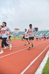 BIB: 872, 3928, 8928
                            <button type="button" onclick="openModal(5986810)" class="btn btn-primary btn-sm float-right btn-popup" data-toggle="modal" data-target=".modal-high-quality">
                        <i class="fas fa-shopping-cart"></i> Add to Cart
                    </button>
                                            <button type="button" onclick="isThisMe(5986810, true)" class="btn btn-success btn-sm float-right btn-popup btn-isme hidden" data-toggle="tooltip" data-placement="bottom" title="นี่คือรูปของคุณใช่ไหม คลิกที่นี่เพื่อเอาเข้าอัลบั้ม">
                        <i class="fas fa-plus"></i> Add to album
                    </button>
                    <button type="button" onclick="isThisMe(5986810, false)" class="btn btn-warning btn-sm float-right btn-popup btn-isnotme hidden">
                        <i class="fas fa-ban"></i> Remove from album
                    </button>