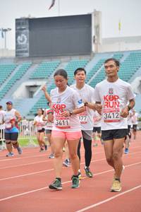 BIB: 3412, 377, 3411
                            <button type="button" onclick="openModal(5990904)" class="btn btn-primary btn-sm float-right btn-popup" data-toggle="modal" data-target=".modal-high-quality">
                        <i class="fas fa-shopping-cart"></i> Add to Cart
                    </button>
                                            <button type="button" onclick="isThisMe(5990904, true)" class="btn btn-success btn-sm float-right btn-popup btn-isme hidden" data-toggle="tooltip" data-placement="bottom" title="นี่คือรูปของคุณใช่ไหม คลิกที่นี่เพื่อเอาเข้าอัลบั้ม">
                        <i class="fas fa-plus"></i> Add to album
                    </button>
                    <button type="button" onclick="isThisMe(5990904, false)" class="btn btn-warning btn-sm float-right btn-popup btn-isnotme hidden">
                        <i class="fas fa-ban"></i> Remove from album
                    </button>