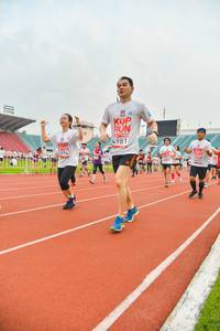 BIB: 4981, 3394
                            <button type="button" onclick="openModal(5989266)" class="btn btn-primary btn-sm float-right btn-popup" data-toggle="modal" data-target=".modal-high-quality">
                        <i class="fas fa-shopping-cart"></i> Add to Cart
                    </button>
                                            <button type="button" onclick="isThisMe(5989266, true)" class="btn btn-success btn-sm float-right btn-popup btn-isme hidden" data-toggle="tooltip" data-placement="bottom" title="นี่คือรูปของคุณใช่ไหม คลิกที่นี่เพื่อเอาเข้าอัลบั้ม">
                        <i class="fas fa-plus"></i> Add to album
                    </button>
                    <button type="button" onclick="isThisMe(5989266, false)" class="btn btn-warning btn-sm float-right btn-popup btn-isnotme hidden">
                        <i class="fas fa-ban"></i> Remove from album
                    </button>