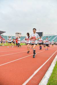 BIB: 5138, 092, 138
                            <button type="button" onclick="openModal(5987890)" class="btn btn-primary btn-sm float-right btn-popup" data-toggle="modal" data-target=".modal-high-quality">
                        <i class="fas fa-shopping-cart"></i> Add to Cart
                    </button>
                                            <button type="button" onclick="isThisMe(5987890, true)" class="btn btn-success btn-sm float-right btn-popup btn-isme hidden" data-toggle="tooltip" data-placement="bottom" title="นี่คือรูปของคุณใช่ไหม คลิกที่นี่เพื่อเอาเข้าอัลบั้ม">
                        <i class="fas fa-plus"></i> Add to album
                    </button>
                    <button type="button" onclick="isThisMe(5987890, false)" class="btn btn-warning btn-sm float-right btn-popup btn-isnotme hidden">
                        <i class="fas fa-ban"></i> Remove from album
                    </button>