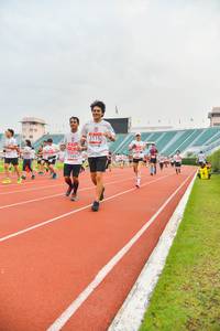 BIB: 3115, 1588
                            <button type="button" onclick="openModal(5988160)" class="btn btn-primary btn-sm float-right btn-popup" data-toggle="modal" data-target=".modal-high-quality">
                        <i class="fas fa-shopping-cart"></i> Add to Cart
                    </button>
                                            <button type="button" onclick="isThisMe(5988160, true)" class="btn btn-success btn-sm float-right btn-popup btn-isme hidden" data-toggle="tooltip" data-placement="bottom" title="นี่คือรูปของคุณใช่ไหม คลิกที่นี่เพื่อเอาเข้าอัลบั้ม">
                        <i class="fas fa-plus"></i> Add to album
                    </button>
                    <button type="button" onclick="isThisMe(5988160, false)" class="btn btn-warning btn-sm float-right btn-popup btn-isnotme hidden">
                        <i class="fas fa-ban"></i> Remove from album
                    </button>