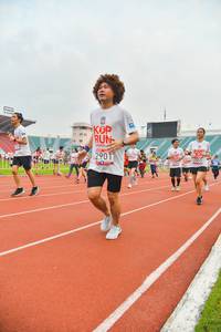 BIB: 355, 2901, 4355
                            <button type="button" onclick="openModal(5989228)" class="btn btn-primary btn-sm float-right btn-popup" data-toggle="modal" data-target=".modal-high-quality">
                        <i class="fas fa-shopping-cart"></i> Add to Cart
                    </button>
                                            <button type="button" onclick="isThisMe(5989228, true)" class="btn btn-success btn-sm float-right btn-popup btn-isme hidden" data-toggle="tooltip" data-placement="bottom" title="นี่คือรูปของคุณใช่ไหม คลิกที่นี่เพื่อเอาเข้าอัลบั้ม">
                        <i class="fas fa-plus"></i> Add to album
                    </button>
                    <button type="button" onclick="isThisMe(5989228, false)" class="btn btn-warning btn-sm float-right btn-popup btn-isnotme hidden">
                        <i class="fas fa-ban"></i> Remove from album
                    </button>