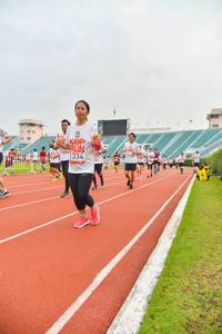 BIB: 1334, 
                            <button type="button" onclick="openModal(5988137)" class="btn btn-primary btn-sm float-right btn-popup" data-toggle="modal" data-target=".modal-high-quality">
                        <i class="fas fa-shopping-cart"></i> Add to Cart
                    </button>
                                            <button type="button" onclick="isThisMe(5988137, true)" class="btn btn-success btn-sm float-right btn-popup btn-isme hidden" data-toggle="tooltip" data-placement="bottom" title="นี่คือรูปของคุณใช่ไหม คลิกที่นี่เพื่อเอาเข้าอัลบั้ม">
                        <i class="fas fa-plus"></i> Add to album
                    </button>
                    <button type="button" onclick="isThisMe(5988137, false)" class="btn btn-warning btn-sm float-right btn-popup btn-isnotme hidden">
                        <i class="fas fa-ban"></i> Remove from album
                    </button>