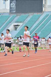 BIB: 4063, 4064
                            <button type="button" onclick="openModal(5963938)" class="btn btn-primary btn-sm float-right btn-popup" data-toggle="modal" data-target=".modal-high-quality">
                        <i class="fas fa-shopping-cart"></i> Add to Cart
                    </button>
                                            <button type="button" onclick="isThisMe(5963938, true)" class="btn btn-success btn-sm float-right btn-popup btn-isme hidden" data-toggle="tooltip" data-placement="bottom" title="นี่คือรูปของคุณใช่ไหม คลิกที่นี่เพื่อเอาเข้าอัลบั้ม">
                        <i class="fas fa-plus"></i> Add to album
                    </button>
                    <button type="button" onclick="isThisMe(5963938, false)" class="btn btn-warning btn-sm float-right btn-popup btn-isnotme hidden">
                        <i class="fas fa-ban"></i> Remove from album
                    </button>