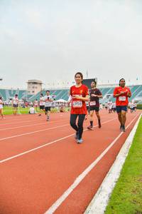 BIB: 2189, 4956
                            <button type="button" onclick="openModal(5989803)" class="btn btn-primary btn-sm float-right btn-popup" data-toggle="modal" data-target=".modal-high-quality">
                        <i class="fas fa-shopping-cart"></i> Add to Cart
                    </button>
                                            <button type="button" onclick="isThisMe(5989803, true)" class="btn btn-success btn-sm float-right btn-popup btn-isme hidden" data-toggle="tooltip" data-placement="bottom" title="นี่คือรูปของคุณใช่ไหม คลิกที่นี่เพื่อเอาเข้าอัลบั้ม">
                        <i class="fas fa-plus"></i> Add to album
                    </button>
                    <button type="button" onclick="isThisMe(5989803, false)" class="btn btn-warning btn-sm float-right btn-popup btn-isnotme hidden">
                        <i class="fas fa-ban"></i> Remove from album
                    </button>