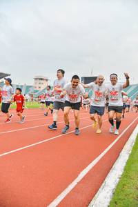 BIB: 3733, 3732, 130, 3751, 3731, 5130
                            <button type="button" onclick="openModal(5987752)" class="btn btn-primary btn-sm float-right btn-popup" data-toggle="modal" data-target=".modal-high-quality">
                        <i class="fas fa-shopping-cart"></i> Add to Cart
                    </button>
                                            <button type="button" onclick="isThisMe(5987752, true)" class="btn btn-success btn-sm float-right btn-popup btn-isme hidden" data-toggle="tooltip" data-placement="bottom" title="นี่คือรูปของคุณใช่ไหม คลิกที่นี่เพื่อเอาเข้าอัลบั้ม">
                        <i class="fas fa-plus"></i> Add to album
                    </button>
                    <button type="button" onclick="isThisMe(5987752, false)" class="btn btn-warning btn-sm float-right btn-popup btn-isnotme hidden">
                        <i class="fas fa-ban"></i> Remove from album
                    </button>