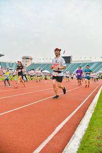 BIB: 5526
                            <button type="button" onclick="openModal(5990268)" class="btn btn-primary btn-sm float-right btn-popup" data-toggle="modal" data-target=".modal-high-quality">
                        <i class="fas fa-shopping-cart"></i> Add to Cart
                    </button>
                                            <button type="button" onclick="isThisMe(5990268, true)" class="btn btn-success btn-sm float-right btn-popup btn-isme hidden" data-toggle="tooltip" data-placement="bottom" title="นี่คือรูปของคุณใช่ไหม คลิกที่นี่เพื่อเอาเข้าอัลบั้ม">
                        <i class="fas fa-plus"></i> Add to album
                    </button>
                    <button type="button" onclick="isThisMe(5990268, false)" class="btn btn-warning btn-sm float-right btn-popup btn-isnotme hidden">
                        <i class="fas fa-ban"></i> Remove from album
                    </button>