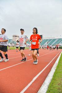 BIB: 5615, 5533
                            <button type="button" onclick="openModal(5987597)" class="btn btn-primary btn-sm float-right btn-popup" data-toggle="modal" data-target=".modal-high-quality">
                        <i class="fas fa-shopping-cart"></i> Add to Cart
                    </button>
                                            <button type="button" onclick="isThisMe(5987597, true)" class="btn btn-success btn-sm float-right btn-popup btn-isme hidden" data-toggle="tooltip" data-placement="bottom" title="นี่คือรูปของคุณใช่ไหม คลิกที่นี่เพื่อเอาเข้าอัลบั้ม">
                        <i class="fas fa-plus"></i> Add to album
                    </button>
                    <button type="button" onclick="isThisMe(5987597, false)" class="btn btn-warning btn-sm float-right btn-popup btn-isnotme hidden">
                        <i class="fas fa-ban"></i> Remove from album
                    </button>