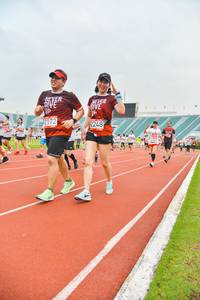 BIB: 2172, 2248, 
                            <button type="button" onclick="openModal(5987834)" class="btn btn-primary btn-sm float-right btn-popup" data-toggle="modal" data-target=".modal-high-quality">
                        <i class="fas fa-shopping-cart"></i> Add to Cart
                    </button>
                                            <button type="button" onclick="isThisMe(5987834, true)" class="btn btn-success btn-sm float-right btn-popup btn-isme hidden" data-toggle="tooltip" data-placement="bottom" title="นี่คือรูปของคุณใช่ไหม คลิกที่นี่เพื่อเอาเข้าอัลบั้ม">
                        <i class="fas fa-plus"></i> Add to album
                    </button>
                    <button type="button" onclick="isThisMe(5987834, false)" class="btn btn-warning btn-sm float-right btn-popup btn-isnotme hidden">
                        <i class="fas fa-ban"></i> Remove from album
                    </button>