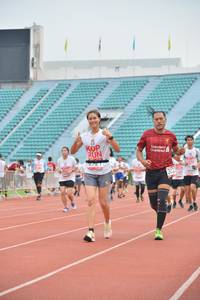 BIB: 4721, 302
                            <button type="button" onclick="openModal(5990856)" class="btn btn-primary btn-sm float-right btn-popup" data-toggle="modal" data-target=".modal-high-quality">
                        <i class="fas fa-shopping-cart"></i> Add to Cart
                    </button>
                                            <button type="button" onclick="isThisMe(5990856, true)" class="btn btn-success btn-sm float-right btn-popup btn-isme hidden" data-toggle="tooltip" data-placement="bottom" title="นี่คือรูปของคุณใช่ไหม คลิกที่นี่เพื่อเอาเข้าอัลบั้ม">
                        <i class="fas fa-plus"></i> Add to album
                    </button>
                    <button type="button" onclick="isThisMe(5990856, false)" class="btn btn-warning btn-sm float-right btn-popup btn-isnotme hidden">
                        <i class="fas fa-ban"></i> Remove from album
                    </button>