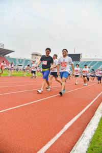 BIB: 9368, 5363, 5368, 15053
                            <button type="button" onclick="openModal(5990056)" class="btn btn-primary btn-sm float-right btn-popup" data-toggle="modal" data-target=".modal-high-quality">
                        <i class="fas fa-shopping-cart"></i> Add to Cart
                    </button>
                                            <button type="button" onclick="isThisMe(5990056, true)" class="btn btn-success btn-sm float-right btn-popup btn-isme hidden" data-toggle="tooltip" data-placement="bottom" title="นี่คือรูปของคุณใช่ไหม คลิกที่นี่เพื่อเอาเข้าอัลบั้ม">
                        <i class="fas fa-plus"></i> Add to album
                    </button>
                    <button type="button" onclick="isThisMe(5990056, false)" class="btn btn-warning btn-sm float-right btn-popup btn-isnotme hidden">
                        <i class="fas fa-ban"></i> Remove from album
                    </button>