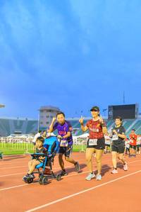 BIB: 6471, 1969
                            <button type="button" onclick="openModal(5938116)" class="btn btn-primary btn-sm float-right btn-popup" data-toggle="modal" data-target=".modal-high-quality">
                        <i class="fas fa-shopping-cart"></i> Add to Cart
                    </button>
                                            <button type="button" onclick="isThisMe(5938116, true)" class="btn btn-success btn-sm float-right btn-popup btn-isme hidden" data-toggle="tooltip" data-placement="bottom" title="นี่คือรูปของคุณใช่ไหม คลิกที่นี่เพื่อเอาเข้าอัลบั้ม">
                        <i class="fas fa-plus"></i> Add to album
                    </button>
                    <button type="button" onclick="isThisMe(5938116, false)" class="btn btn-warning btn-sm float-right btn-popup btn-isnotme hidden">
                        <i class="fas fa-ban"></i> Remove from album
                    </button>