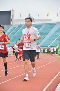 BIB: 167, 534
                            <button type="button" onclick="openModal(5990987)" class="btn btn-primary btn-sm float-right btn-popup" data-toggle="modal" data-target=".modal-high-quality">
                        <i class="fas fa-shopping-cart"></i> Add to Cart
                    </button>
                                            <button type="button" onclick="isThisMe(5990987, true)" class="btn btn-success btn-sm float-right btn-popup btn-isme hidden" data-toggle="tooltip" data-placement="bottom" title="นี่คือรูปของคุณใช่ไหม คลิกที่นี่เพื่อเอาเข้าอัลบั้ม">
                        <i class="fas fa-plus"></i> Add to album
                    </button>
                    <button type="button" onclick="isThisMe(5990987, false)" class="btn btn-warning btn-sm float-right btn-popup btn-isnotme hidden">
                        <i class="fas fa-ban"></i> Remove from album
                    </button>