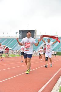 BIB: 1229, 5906
                            <button type="button" onclick="openModal(5969819)" class="btn btn-primary btn-sm float-right btn-popup" data-toggle="modal" data-target=".modal-high-quality">
                        <i class="fas fa-shopping-cart"></i> Add to Cart
                    </button>
                                            <button type="button" onclick="isThisMe(5969819, true)" class="btn btn-success btn-sm float-right btn-popup btn-isme hidden" data-toggle="tooltip" data-placement="bottom" title="นี่คือรูปของคุณใช่ไหม คลิกที่นี่เพื่อเอาเข้าอัลบั้ม">
                        <i class="fas fa-plus"></i> Add to album
                    </button>
                    <button type="button" onclick="isThisMe(5969819, false)" class="btn btn-warning btn-sm float-right btn-popup btn-isnotme hidden">
                        <i class="fas fa-ban"></i> Remove from album
                    </button>