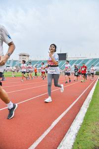 BIB: 8242
                            <button type="button" onclick="openModal(5986028)" class="btn btn-primary btn-sm float-right btn-popup" data-toggle="modal" data-target=".modal-high-quality">
                        <i class="fas fa-shopping-cart"></i> Add to Cart
                    </button>
                                            <button type="button" onclick="isThisMe(5986028, true)" class="btn btn-success btn-sm float-right btn-popup btn-isme hidden" data-toggle="tooltip" data-placement="bottom" title="นี่คือรูปของคุณใช่ไหม คลิกที่นี่เพื่อเอาเข้าอัลบั้ม">
                        <i class="fas fa-plus"></i> Add to album
                    </button>
                    <button type="button" onclick="isThisMe(5986028, false)" class="btn btn-warning btn-sm float-right btn-popup btn-isnotme hidden">
                        <i class="fas fa-ban"></i> Remove from album
                    </button>