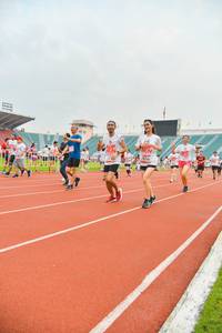 BIB: 854
                            <button type="button" onclick="openModal(5988974)" class="btn btn-primary btn-sm float-right btn-popup" data-toggle="modal" data-target=".modal-high-quality">
                        <i class="fas fa-shopping-cart"></i> Add to Cart
                    </button>
                                            <button type="button" onclick="isThisMe(5988974, true)" class="btn btn-success btn-sm float-right btn-popup btn-isme hidden" data-toggle="tooltip" data-placement="bottom" title="นี่คือรูปของคุณใช่ไหม คลิกที่นี่เพื่อเอาเข้าอัลบั้ม">
                        <i class="fas fa-plus"></i> Add to album
                    </button>
                    <button type="button" onclick="isThisMe(5988974, false)" class="btn btn-warning btn-sm float-right btn-popup btn-isnotme hidden">
                        <i class="fas fa-ban"></i> Remove from album
                    </button>