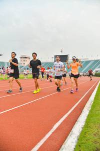 BIB: 147
                            <button type="button" onclick="openModal(5988842)" class="btn btn-primary btn-sm float-right btn-popup" data-toggle="modal" data-target=".modal-high-quality">
                        <i class="fas fa-shopping-cart"></i> Add to Cart
                    </button>
                                            <button type="button" onclick="isThisMe(5988842, true)" class="btn btn-success btn-sm float-right btn-popup btn-isme hidden" data-toggle="tooltip" data-placement="bottom" title="นี่คือรูปของคุณใช่ไหม คลิกที่นี่เพื่อเอาเข้าอัลบั้ม">
                        <i class="fas fa-plus"></i> Add to album
                    </button>
                    <button type="button" onclick="isThisMe(5988842, false)" class="btn btn-warning btn-sm float-right btn-popup btn-isnotme hidden">
                        <i class="fas fa-ban"></i> Remove from album
                    </button>