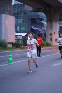 BIB: 2425
                            <button type="button" onclick="openModal(5973136)" class="btn btn-primary btn-sm float-right btn-popup" data-toggle="modal" data-target=".modal-high-quality">
                        <i class="fas fa-shopping-cart"></i> Add to Cart
                    </button>
                                            <button type="button" onclick="isThisMe(5973136, true)" class="btn btn-success btn-sm float-right btn-popup btn-isme hidden" data-toggle="tooltip" data-placement="bottom" title="นี่คือรูปของคุณใช่ไหม คลิกที่นี่เพื่อเอาเข้าอัลบั้ม">
                        <i class="fas fa-plus"></i> Add to album
                    </button>
                    <button type="button" onclick="isThisMe(5973136, false)" class="btn btn-warning btn-sm float-right btn-popup btn-isnotme hidden">
                        <i class="fas fa-ban"></i> Remove from album
                    </button>