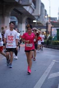 BIB: 3707, 4041
                            <button type="button" onclick="openModal(5977932)" class="btn btn-primary btn-sm float-right btn-popup" data-toggle="modal" data-target=".modal-high-quality">
                        <i class="fas fa-shopping-cart"></i> Add to Cart
                    </button>
                                            <button type="button" onclick="isThisMe(5977932, true)" class="btn btn-success btn-sm float-right btn-popup btn-isme hidden" data-toggle="tooltip" data-placement="bottom" title="นี่คือรูปของคุณใช่ไหม คลิกที่นี่เพื่อเอาเข้าอัลบั้ม">
                        <i class="fas fa-plus"></i> Add to album
                    </button>
                    <button type="button" onclick="isThisMe(5977932, false)" class="btn btn-warning btn-sm float-right btn-popup btn-isnotme hidden">
                        <i class="fas fa-ban"></i> Remove from album
                    </button>