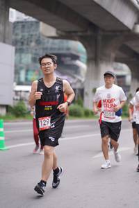 BIB: 2558, 129
                            <button type="button" onclick="openModal(6015882)" class="btn btn-primary btn-sm float-right btn-popup" data-toggle="modal" data-target=".modal-high-quality">
                        <i class="fas fa-shopping-cart"></i> Add to Cart
                    </button>
                                            <button type="button" onclick="isThisMe(6015882, true)" class="btn btn-success btn-sm float-right btn-popup btn-isme hidden" data-toggle="tooltip" data-placement="bottom" title="นี่คือรูปของคุณใช่ไหม คลิกที่นี่เพื่อเอาเข้าอัลบั้ม">
                        <i class="fas fa-plus"></i> Add to album
                    </button>
                    <button type="button" onclick="isThisMe(6015882, false)" class="btn btn-warning btn-sm float-right btn-popup btn-isnotme hidden">
                        <i class="fas fa-ban"></i> Remove from album
                    </button>