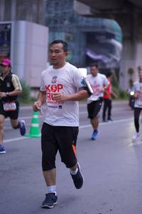 BIB: 5039
                            <button type="button" onclick="openModal(5973414)" class="btn btn-primary btn-sm float-right btn-popup" data-toggle="modal" data-target=".modal-high-quality">
                        <i class="fas fa-shopping-cart"></i> Add to Cart
                    </button>
                                            <button type="button" onclick="isThisMe(5973414, true)" class="btn btn-success btn-sm float-right btn-popup btn-isme hidden" data-toggle="tooltip" data-placement="bottom" title="นี่คือรูปของคุณใช่ไหม คลิกที่นี่เพื่อเอาเข้าอัลบั้ม">
                        <i class="fas fa-plus"></i> Add to album
                    </button>
                    <button type="button" onclick="isThisMe(5973414, false)" class="btn btn-warning btn-sm float-right btn-popup btn-isnotme hidden">
                        <i class="fas fa-ban"></i> Remove from album
                    </button>