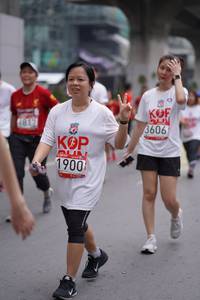 BIB: 3606, 817, 1900
                            <button type="button" onclick="openModal(5967130)" class="btn btn-primary btn-sm float-right btn-popup" data-toggle="modal" data-target=".modal-high-quality">
                        <i class="fas fa-shopping-cart"></i> Add to Cart
                    </button>
                                            <button type="button" onclick="isThisMe(5967130, true)" class="btn btn-success btn-sm float-right btn-popup btn-isme hidden" data-toggle="tooltip" data-placement="bottom" title="นี่คือรูปของคุณใช่ไหม คลิกที่นี่เพื่อเอาเข้าอัลบั้ม">
                        <i class="fas fa-plus"></i> Add to album
                    </button>
                    <button type="button" onclick="isThisMe(5967130, false)" class="btn btn-warning btn-sm float-right btn-popup btn-isnotme hidden">
                        <i class="fas fa-ban"></i> Remove from album
                    </button>