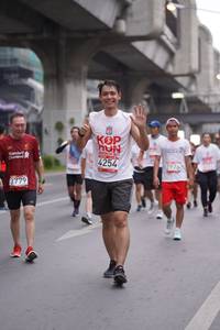 BIB: 4254, 1978, 3779
                            <button type="button" onclick="openModal(5967047)" class="btn btn-primary btn-sm float-right btn-popup" data-toggle="modal" data-target=".modal-high-quality">
                        <i class="fas fa-shopping-cart"></i> Add to Cart
                    </button>
                                            <button type="button" onclick="isThisMe(5967047, true)" class="btn btn-success btn-sm float-right btn-popup btn-isme hidden" data-toggle="tooltip" data-placement="bottom" title="นี่คือรูปของคุณใช่ไหม คลิกที่นี่เพื่อเอาเข้าอัลบั้ม">
                        <i class="fas fa-plus"></i> Add to album
                    </button>
                    <button type="button" onclick="isThisMe(5967047, false)" class="btn btn-warning btn-sm float-right btn-popup btn-isnotme hidden">
                        <i class="fas fa-ban"></i> Remove from album
                    </button>