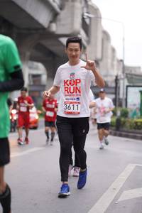 BIB: 2019, 3611
                            <button type="button" onclick="openModal(6015806)" class="btn btn-primary btn-sm float-right btn-popup" data-toggle="modal" data-target=".modal-high-quality">
                        <i class="fas fa-shopping-cart"></i> Add to Cart
                    </button>
                                            <button type="button" onclick="isThisMe(6015806, true)" class="btn btn-success btn-sm float-right btn-popup btn-isme hidden" data-toggle="tooltip" data-placement="bottom" title="นี่คือรูปของคุณใช่ไหม คลิกที่นี่เพื่อเอาเข้าอัลบั้ม">
                        <i class="fas fa-plus"></i> Add to album
                    </button>
                    <button type="button" onclick="isThisMe(6015806, false)" class="btn btn-warning btn-sm float-right btn-popup btn-isnotme hidden">
                        <i class="fas fa-ban"></i> Remove from album
                    </button>