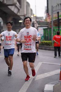 BIB: 3799, 201, 4265
                            <button type="button" onclick="openModal(5966960)" class="btn btn-primary btn-sm float-right btn-popup" data-toggle="modal" data-target=".modal-high-quality">
                        <i class="fas fa-shopping-cart"></i> Add to Cart
                    </button>
                                            <button type="button" onclick="isThisMe(5966960, true)" class="btn btn-success btn-sm float-right btn-popup btn-isme hidden" data-toggle="tooltip" data-placement="bottom" title="นี่คือรูปของคุณใช่ไหม คลิกที่นี่เพื่อเอาเข้าอัลบั้ม">
                        <i class="fas fa-plus"></i> Add to album
                    </button>
                    <button type="button" onclick="isThisMe(5966960, false)" class="btn btn-warning btn-sm float-right btn-popup btn-isnotme hidden">
                        <i class="fas fa-ban"></i> Remove from album
                    </button>