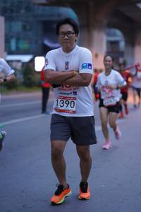 BIB: 1390, 6257
                            <button type="button" onclick="openModal(5977478)" class="btn btn-primary btn-sm float-right btn-popup" data-toggle="modal" data-target=".modal-high-quality">
                        <i class="fas fa-shopping-cart"></i> Add to Cart
                    </button>
                                            <button type="button" onclick="isThisMe(5977478, true)" class="btn btn-success btn-sm float-right btn-popup btn-isme hidden" data-toggle="tooltip" data-placement="bottom" title="นี่คือรูปของคุณใช่ไหม คลิกที่นี่เพื่อเอาเข้าอัลบั้ม">
                        <i class="fas fa-plus"></i> Add to album
                    </button>
                    <button type="button" onclick="isThisMe(5977478, false)" class="btn btn-warning btn-sm float-right btn-popup btn-isnotme hidden">
                        <i class="fas fa-ban"></i> Remove from album
                    </button>