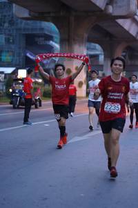 BIB: 2235, 950
                            <button type="button" onclick="openModal(5977494)" class="btn btn-primary btn-sm float-right btn-popup" data-toggle="modal" data-target=".modal-high-quality">
                        <i class="fas fa-shopping-cart"></i> Add to Cart
                    </button>
                                            <button type="button" onclick="isThisMe(5977494, true)" class="btn btn-success btn-sm float-right btn-popup btn-isme hidden" data-toggle="tooltip" data-placement="bottom" title="นี่คือรูปของคุณใช่ไหม คลิกที่นี่เพื่อเอาเข้าอัลบั้ม">
                        <i class="fas fa-plus"></i> Add to album
                    </button>
                    <button type="button" onclick="isThisMe(5977494, false)" class="btn btn-warning btn-sm float-right btn-popup btn-isnotme hidden">
                        <i class="fas fa-ban"></i> Remove from album
                    </button>