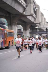 BIB: 1164, 5612
                            <button type="button" onclick="openModal(5962852)" class="btn btn-primary btn-sm float-right btn-popup" data-toggle="modal" data-target=".modal-high-quality">
                        <i class="fas fa-shopping-cart"></i> Add to Cart
                    </button>
                                            <button type="button" onclick="isThisMe(5962852, true)" class="btn btn-success btn-sm float-right btn-popup btn-isme hidden" data-toggle="tooltip" data-placement="bottom" title="นี่คือรูปของคุณใช่ไหม คลิกที่นี่เพื่อเอาเข้าอัลบั้ม">
                        <i class="fas fa-plus"></i> Add to album
                    </button>
                    <button type="button" onclick="isThisMe(5962852, false)" class="btn btn-warning btn-sm float-right btn-popup btn-isnotme hidden">
                        <i class="fas fa-ban"></i> Remove from album
                    </button>