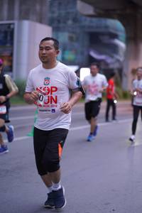 BIB: 2019
                            <button type="button" onclick="openModal(5973410)" class="btn btn-primary btn-sm float-right btn-popup" data-toggle="modal" data-target=".modal-high-quality">
                        <i class="fas fa-shopping-cart"></i> Add to Cart
                    </button>
                                            <button type="button" onclick="isThisMe(5973410, true)" class="btn btn-success btn-sm float-right btn-popup btn-isme hidden" data-toggle="tooltip" data-placement="bottom" title="นี่คือรูปของคุณใช่ไหม คลิกที่นี่เพื่อเอาเข้าอัลบั้ม">
                        <i class="fas fa-plus"></i> Add to album
                    </button>
                    <button type="button" onclick="isThisMe(5973410, false)" class="btn btn-warning btn-sm float-right btn-popup btn-isnotme hidden">
                        <i class="fas fa-ban"></i> Remove from album
                    </button>