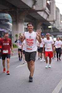 BIB: 4254, 1978, 3779
                            <button type="button" onclick="openModal(5967051)" class="btn btn-primary btn-sm float-right btn-popup" data-toggle="modal" data-target=".modal-high-quality">
                        <i class="fas fa-shopping-cart"></i> Add to Cart
                    </button>
                                            <button type="button" onclick="isThisMe(5967051, true)" class="btn btn-success btn-sm float-right btn-popup btn-isme hidden" data-toggle="tooltip" data-placement="bottom" title="นี่คือรูปของคุณใช่ไหม คลิกที่นี่เพื่อเอาเข้าอัลบั้ม">
                        <i class="fas fa-plus"></i> Add to album
                    </button>
                    <button type="button" onclick="isThisMe(5967051, false)" class="btn btn-warning btn-sm float-right btn-popup btn-isnotme hidden">
                        <i class="fas fa-ban"></i> Remove from album
                    </button>