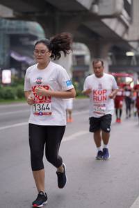 BIB: 1344, 4564
                            <button type="button" onclick="openModal(5968487)" class="btn btn-primary btn-sm float-right btn-popup" data-toggle="modal" data-target=".modal-high-quality">
                        <i class="fas fa-shopping-cart"></i> Add to Cart
                    </button>
                                            <button type="button" onclick="isThisMe(5968487, true)" class="btn btn-success btn-sm float-right btn-popup btn-isme hidden" data-toggle="tooltip" data-placement="bottom" title="นี่คือรูปของคุณใช่ไหม คลิกที่นี่เพื่อเอาเข้าอัลบั้ม">
                        <i class="fas fa-plus"></i> Add to album
                    </button>
                    <button type="button" onclick="isThisMe(5968487, false)" class="btn btn-warning btn-sm float-right btn-popup btn-isnotme hidden">
                        <i class="fas fa-ban"></i> Remove from album
                    </button>