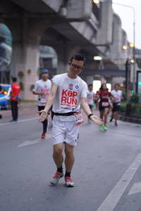 BIB: 2019, 2486
                            <button type="button" onclick="openModal(6011905)" class="btn btn-primary btn-sm float-right btn-popup" data-toggle="modal" data-target=".modal-high-quality">
                        <i class="fas fa-shopping-cart"></i> Add to Cart
                    </button>
                                            <button type="button" onclick="isThisMe(6011905, true)" class="btn btn-success btn-sm float-right btn-popup btn-isme hidden" data-toggle="tooltip" data-placement="bottom" title="นี่คือรูปของคุณใช่ไหม คลิกที่นี่เพื่อเอาเข้าอัลบั้ม">
                        <i class="fas fa-plus"></i> Add to album
                    </button>
                    <button type="button" onclick="isThisMe(6011905, false)" class="btn btn-warning btn-sm float-right btn-popup btn-isnotme hidden">
                        <i class="fas fa-ban"></i> Remove from album
                    </button>