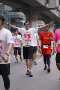 BIB: 5365, 4396, 5297
                            <button type="button" onclick="openModal(5962191)" class="btn btn-primary btn-sm float-right btn-popup" data-toggle="modal" data-target=".modal-high-quality">
                        <i class="fas fa-shopping-cart"></i> Add to Cart
                    </button>
                                            <button type="button" onclick="isThisMe(5962191, true)" class="btn btn-success btn-sm float-right btn-popup btn-isme hidden" data-toggle="tooltip" data-placement="bottom" title="นี่คือรูปของคุณใช่ไหม คลิกที่นี่เพื่อเอาเข้าอัลบั้ม">
                        <i class="fas fa-plus"></i> Add to album
                    </button>
                    <button type="button" onclick="isThisMe(5962191, false)" class="btn btn-warning btn-sm float-right btn-popup btn-isnotme hidden">
                        <i class="fas fa-ban"></i> Remove from album
                    </button>