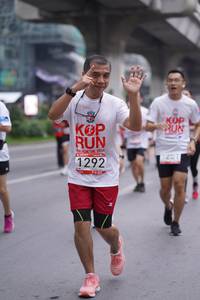 BIB: 2010, 1292
                            <button type="button" onclick="openModal(5966564)" class="btn btn-primary btn-sm float-right btn-popup" data-toggle="modal" data-target=".modal-high-quality">
                        <i class="fas fa-shopping-cart"></i> Add to Cart
                    </button>
                                            <button type="button" onclick="isThisMe(5966564, true)" class="btn btn-success btn-sm float-right btn-popup btn-isme hidden" data-toggle="tooltip" data-placement="bottom" title="นี่คือรูปของคุณใช่ไหม คลิกที่นี่เพื่อเอาเข้าอัลบั้ม">
                        <i class="fas fa-plus"></i> Add to album
                    </button>
                    <button type="button" onclick="isThisMe(5966564, false)" class="btn btn-warning btn-sm float-right btn-popup btn-isnotme hidden">
                        <i class="fas fa-ban"></i> Remove from album
                    </button>