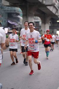 BIB: 2601, 2019, 4968
                            <button type="button" onclick="openModal(5962510)" class="btn btn-primary btn-sm float-right btn-popup" data-toggle="modal" data-target=".modal-high-quality">
                        <i class="fas fa-shopping-cart"></i> Add to Cart
                    </button>
                                            <button type="button" onclick="isThisMe(5962510, true)" class="btn btn-success btn-sm float-right btn-popup btn-isme hidden" data-toggle="tooltip" data-placement="bottom" title="นี่คือรูปของคุณใช่ไหม คลิกที่นี่เพื่อเอาเข้าอัลบั้ม">
                        <i class="fas fa-plus"></i> Add to album
                    </button>
                    <button type="button" onclick="isThisMe(5962510, false)" class="btn btn-warning btn-sm float-right btn-popup btn-isnotme hidden">
                        <i class="fas fa-ban"></i> Remove from album
                    </button>