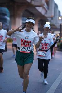 BIB: 5902, 1377
                            <button type="button" onclick="openModal(5977305)" class="btn btn-primary btn-sm float-right btn-popup" data-toggle="modal" data-target=".modal-high-quality">
                        <i class="fas fa-shopping-cart"></i> Add to Cart
                    </button>
                                            <button type="button" onclick="isThisMe(5977305, true)" class="btn btn-success btn-sm float-right btn-popup btn-isme hidden" data-toggle="tooltip" data-placement="bottom" title="นี่คือรูปของคุณใช่ไหม คลิกที่นี่เพื่อเอาเข้าอัลบั้ม">
                        <i class="fas fa-plus"></i> Add to album
                    </button>
                    <button type="button" onclick="isThisMe(5977305, false)" class="btn btn-warning btn-sm float-right btn-popup btn-isnotme hidden">
                        <i class="fas fa-ban"></i> Remove from album
                    </button>