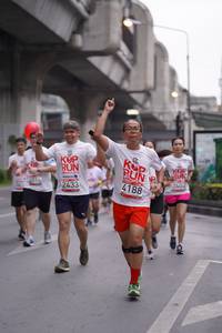 BIB: 2402, 4188, 2433
                            <button type="button" onclick="openModal(5966332)" class="btn btn-primary btn-sm float-right btn-popup" data-toggle="modal" data-target=".modal-high-quality">
                        <i class="fas fa-shopping-cart"></i> Add to Cart
                    </button>
                                            <button type="button" onclick="isThisMe(5966332, true)" class="btn btn-success btn-sm float-right btn-popup btn-isme hidden" data-toggle="tooltip" data-placement="bottom" title="นี่คือรูปของคุณใช่ไหม คลิกที่นี่เพื่อเอาเข้าอัลบั้ม">
                        <i class="fas fa-plus"></i> Add to album
                    </button>
                    <button type="button" onclick="isThisMe(5966332, false)" class="btn btn-warning btn-sm float-right btn-popup btn-isnotme hidden">
                        <i class="fas fa-ban"></i> Remove from album
                    </button>