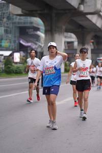 BIB: 3359, 3921
                            <button type="button" onclick="openModal(5962603)" class="btn btn-primary btn-sm float-right btn-popup" data-toggle="modal" data-target=".modal-high-quality">
                        <i class="fas fa-shopping-cart"></i> Add to Cart
                    </button>
                                            <button type="button" onclick="isThisMe(5962603, true)" class="btn btn-success btn-sm float-right btn-popup btn-isme hidden" data-toggle="tooltip" data-placement="bottom" title="นี่คือรูปของคุณใช่ไหม คลิกที่นี่เพื่อเอาเข้าอัลบั้ม">
                        <i class="fas fa-plus"></i> Add to album
                    </button>
                    <button type="button" onclick="isThisMe(5962603, false)" class="btn btn-warning btn-sm float-right btn-popup btn-isnotme hidden">
                        <i class="fas fa-ban"></i> Remove from album
                    </button>