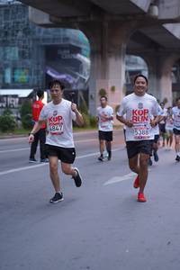 BIB: 4847, 5388
                            <button type="button" onclick="openModal(5974884)" class="btn btn-primary btn-sm float-right btn-popup" data-toggle="modal" data-target=".modal-high-quality">
                        <i class="fas fa-shopping-cart"></i> Add to Cart
                    </button>
                                            <button type="button" onclick="isThisMe(5974884, true)" class="btn btn-success btn-sm float-right btn-popup btn-isme hidden" data-toggle="tooltip" data-placement="bottom" title="นี่คือรูปของคุณใช่ไหม คลิกที่นี่เพื่อเอาเข้าอัลบั้ม">
                        <i class="fas fa-plus"></i> Add to album
                    </button>
                    <button type="button" onclick="isThisMe(5974884, false)" class="btn btn-warning btn-sm float-right btn-popup btn-isnotme hidden">
                        <i class="fas fa-ban"></i> Remove from album
                    </button>