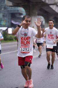 BIB: 2019, 1292
                            <button type="button" onclick="openModal(5966570)" class="btn btn-primary btn-sm float-right btn-popup" data-toggle="modal" data-target=".modal-high-quality">
                        <i class="fas fa-shopping-cart"></i> Add to Cart
                    </button>
                                            <button type="button" onclick="isThisMe(5966570, true)" class="btn btn-success btn-sm float-right btn-popup btn-isme hidden" data-toggle="tooltip" data-placement="bottom" title="นี่คือรูปของคุณใช่ไหม คลิกที่นี่เพื่อเอาเข้าอัลบั้ม">
                        <i class="fas fa-plus"></i> Add to album
                    </button>
                    <button type="button" onclick="isThisMe(5966570, false)" class="btn btn-warning btn-sm float-right btn-popup btn-isnotme hidden">
                        <i class="fas fa-ban"></i> Remove from album
                    </button>