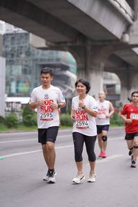 BIB: 2595, 2594, 397
                            <button type="button" onclick="openModal(6016058)" class="btn btn-primary btn-sm float-right btn-popup" data-toggle="modal" data-target=".modal-high-quality">
                        <i class="fas fa-shopping-cart"></i> Add to Cart
                    </button>
                                            <button type="button" onclick="isThisMe(6016058, true)" class="btn btn-success btn-sm float-right btn-popup btn-isme hidden" data-toggle="tooltip" data-placement="bottom" title="นี่คือรูปของคุณใช่ไหม คลิกที่นี่เพื่อเอาเข้าอัลบั้ม">
                        <i class="fas fa-plus"></i> Add to album
                    </button>
                    <button type="button" onclick="isThisMe(6016058, false)" class="btn btn-warning btn-sm float-right btn-popup btn-isnotme hidden">
                        <i class="fas fa-ban"></i> Remove from album
                    </button>