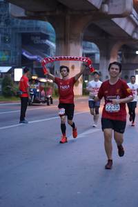 BIB: 2235, 950
                            <button type="button" onclick="openModal(5977480)" class="btn btn-primary btn-sm float-right btn-popup" data-toggle="modal" data-target=".modal-high-quality">
                        <i class="fas fa-shopping-cart"></i> Add to Cart
                    </button>
                                            <button type="button" onclick="isThisMe(5977480, true)" class="btn btn-success btn-sm float-right btn-popup btn-isme hidden" data-toggle="tooltip" data-placement="bottom" title="นี่คือรูปของคุณใช่ไหม คลิกที่นี่เพื่อเอาเข้าอัลบั้ม">
                        <i class="fas fa-plus"></i> Add to album
                    </button>
                    <button type="button" onclick="isThisMe(5977480, false)" class="btn btn-warning btn-sm float-right btn-popup btn-isnotme hidden">
                        <i class="fas fa-ban"></i> Remove from album
                    </button>