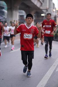 BIB: 1014, 2461
                            <button type="button" onclick="openModal(6011995)" class="btn btn-primary btn-sm float-right btn-popup" data-toggle="modal" data-target=".modal-high-quality">
                        <i class="fas fa-shopping-cart"></i> Add to Cart
                    </button>
                                            <button type="button" onclick="isThisMe(6011995, true)" class="btn btn-success btn-sm float-right btn-popup btn-isme hidden" data-toggle="tooltip" data-placement="bottom" title="นี่คือรูปของคุณใช่ไหม คลิกที่นี่เพื่อเอาเข้าอัลบั้ม">
                        <i class="fas fa-plus"></i> Add to album
                    </button>
                    <button type="button" onclick="isThisMe(6011995, false)" class="btn btn-warning btn-sm float-right btn-popup btn-isnotme hidden">
                        <i class="fas fa-ban"></i> Remove from album
                    </button>