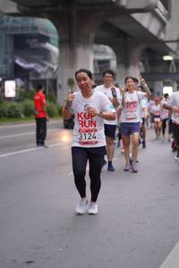 BIB: 3124, 
                            <button type="button" onclick="openModal(5966937)" class="btn btn-primary btn-sm float-right btn-popup" data-toggle="modal" data-target=".modal-high-quality">
                        <i class="fas fa-shopping-cart"></i> Add to Cart
                    </button>
                                            <button type="button" onclick="isThisMe(5966937, true)" class="btn btn-success btn-sm float-right btn-popup btn-isme hidden" data-toggle="tooltip" data-placement="bottom" title="นี่คือรูปของคุณใช่ไหม คลิกที่นี่เพื่อเอาเข้าอัลบั้ม">
                        <i class="fas fa-plus"></i> Add to album
                    </button>
                    <button type="button" onclick="isThisMe(5966937, false)" class="btn btn-warning btn-sm float-right btn-popup btn-isnotme hidden">
                        <i class="fas fa-ban"></i> Remove from album
                    </button>